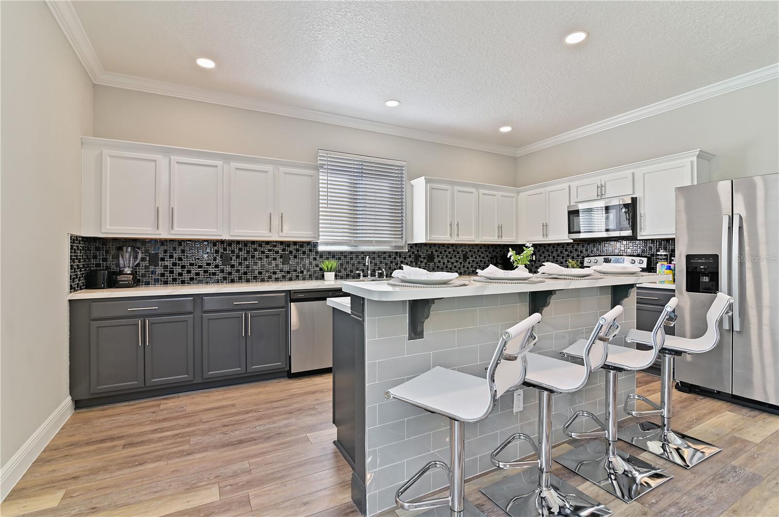 Image 10 of 41 For 701 Kettering Road