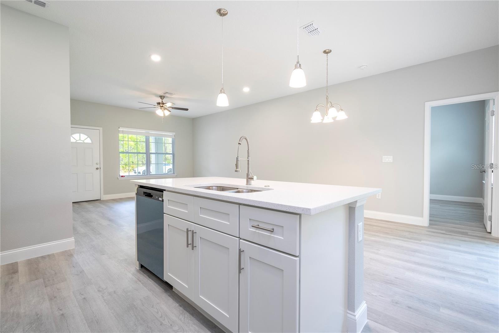 Listing photo id 10 for 7908 Galena Avenue