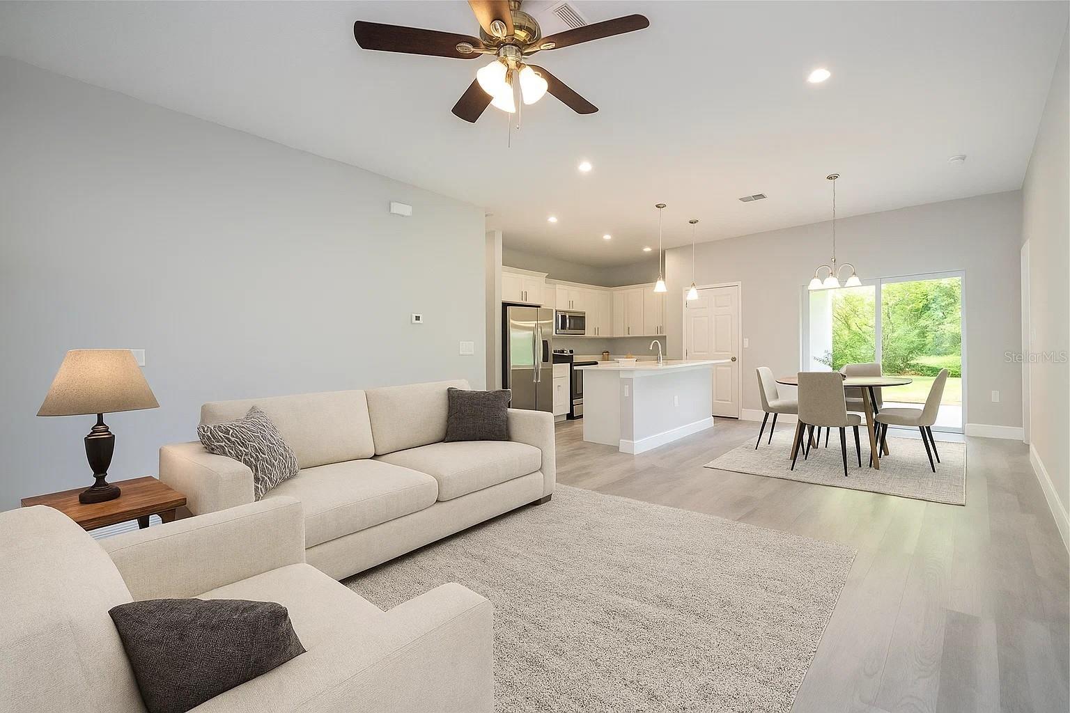 Listing photo id 8 for 2660 Gifford Lane