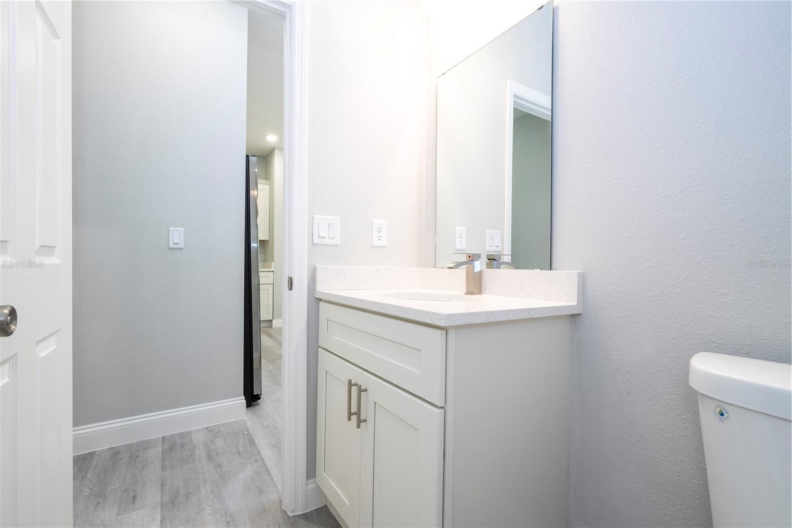Listing photo id 41 for 2660 Gifford Lane