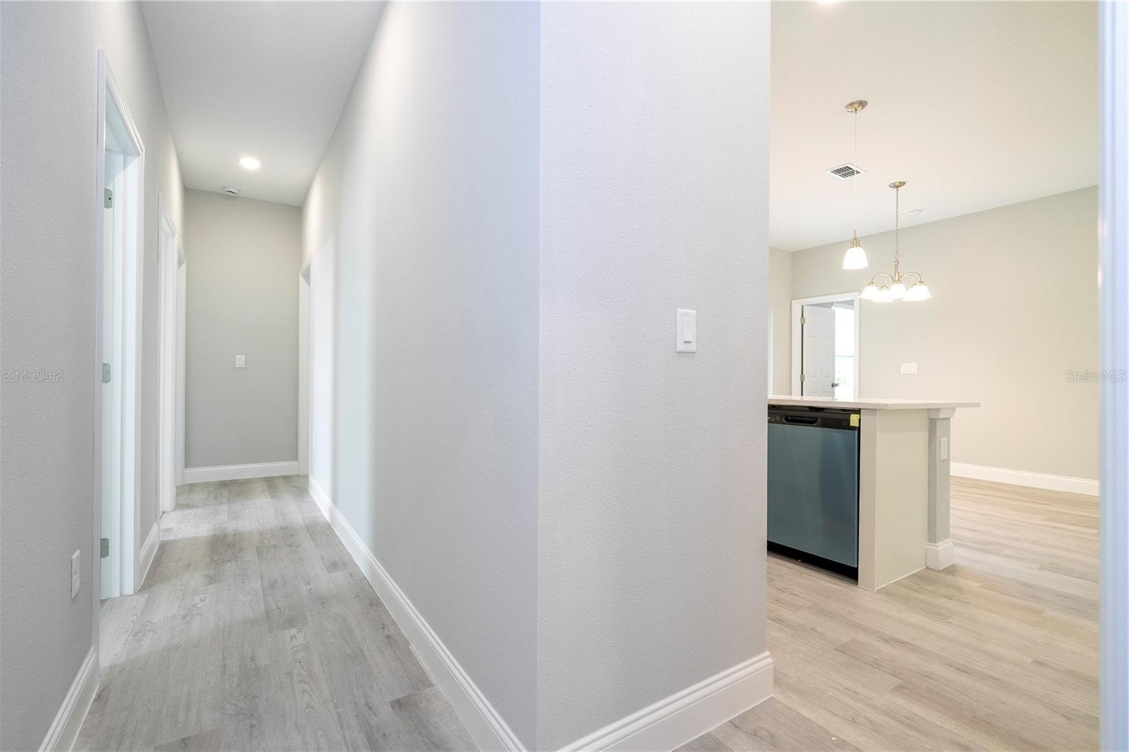 Listing photo id 42 for 2660 Gifford Lane
