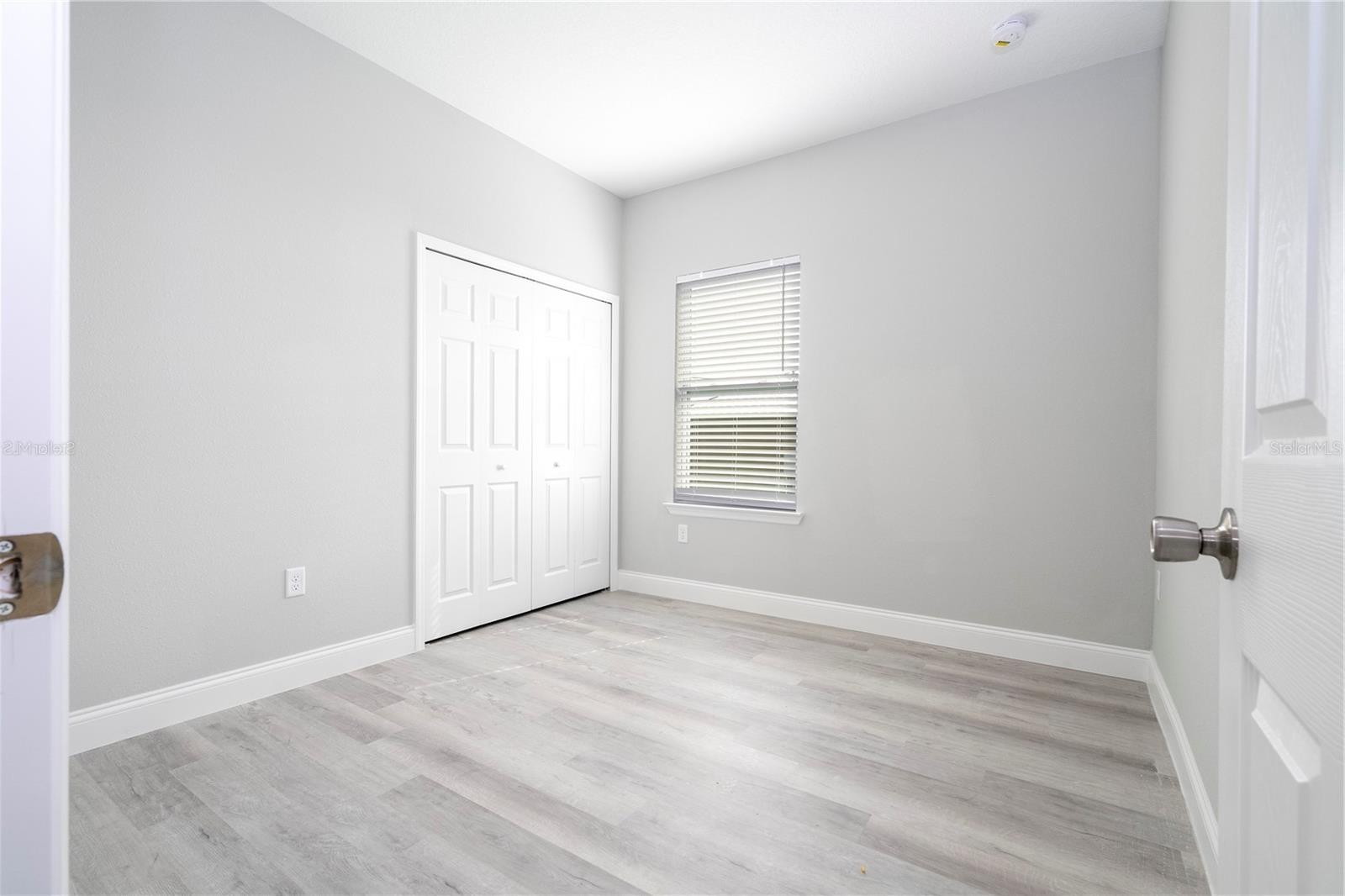 Listing photo id 43 for 2660 Gifford Lane