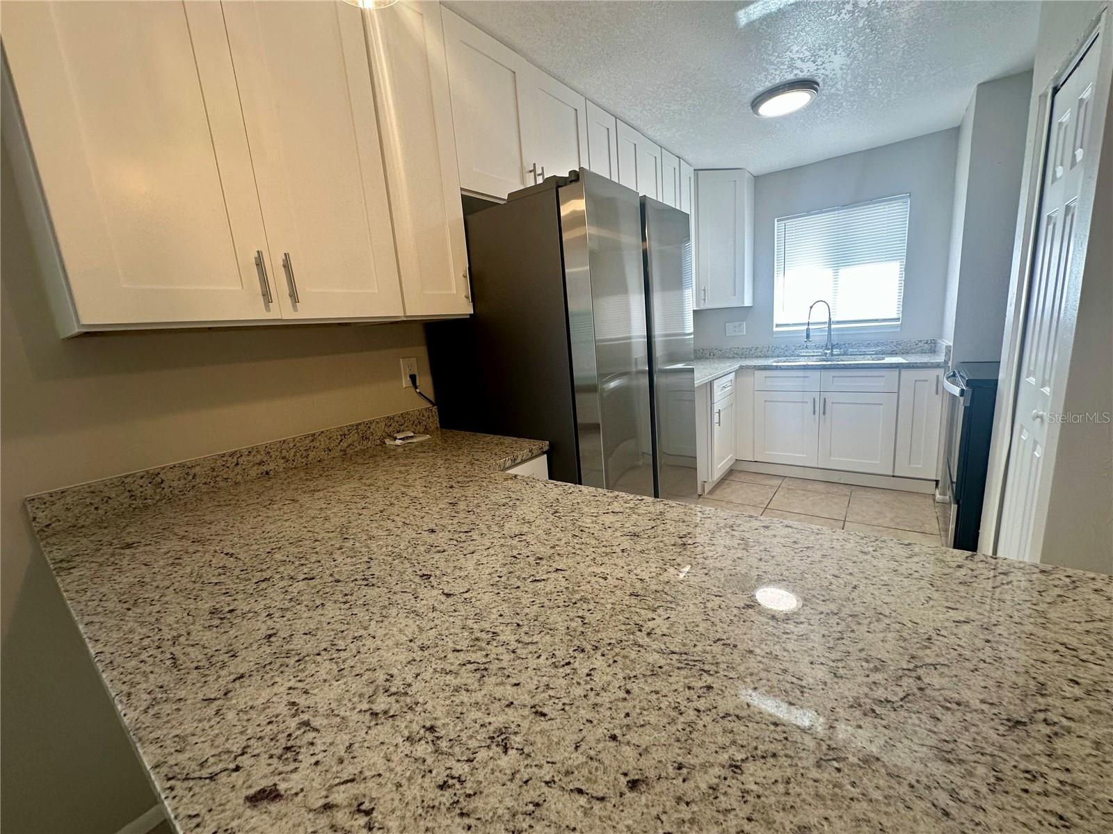 Image 5 of 14 For 2522 Oak Avenue B