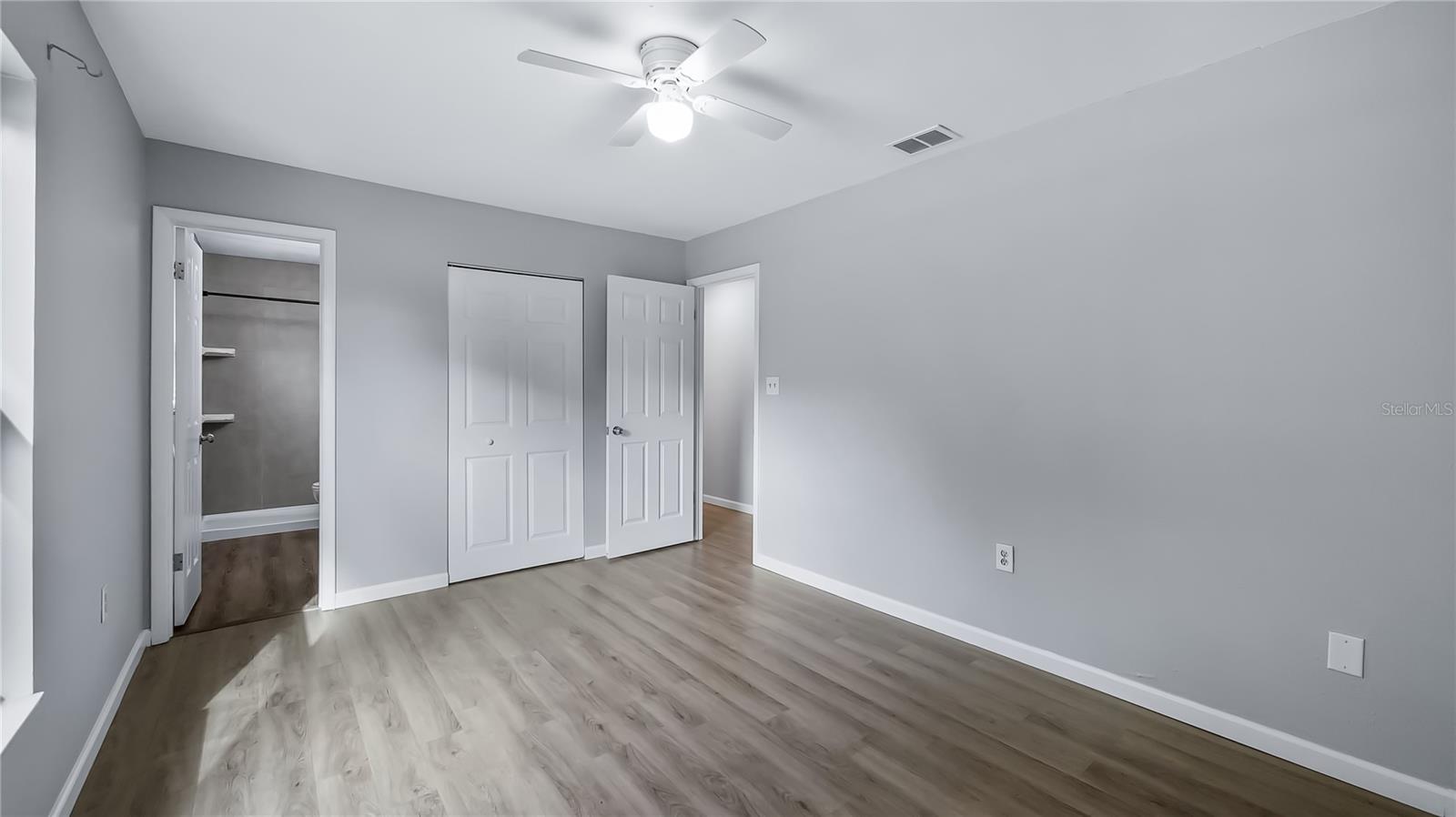 Image 17 of 30 For 1209 Russell Drive
