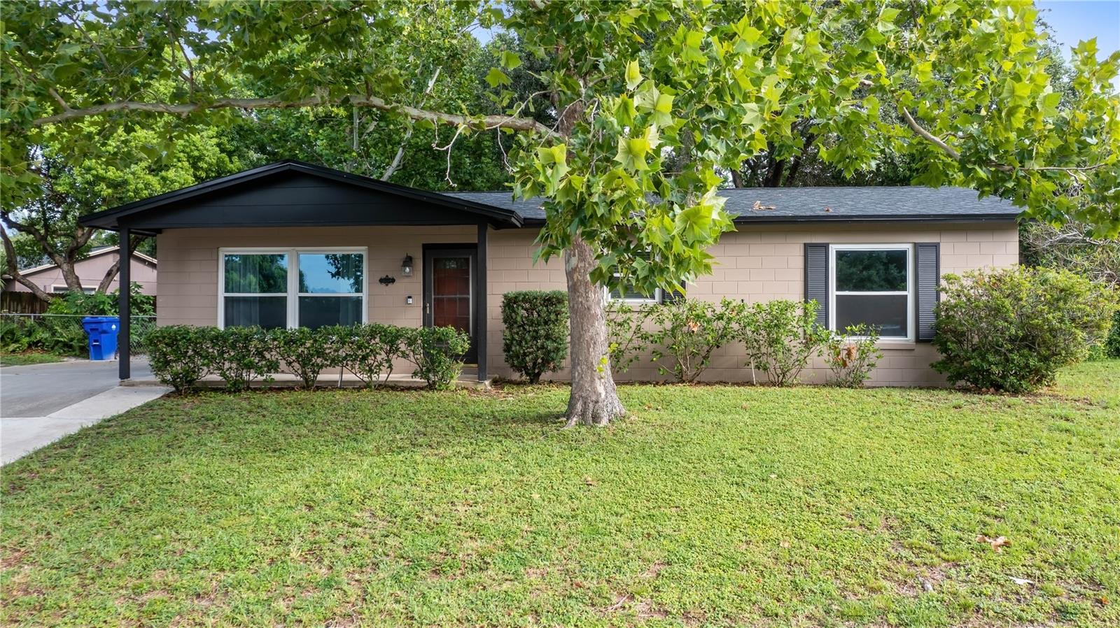 Image 2 of 30 For 1209 Russell Drive