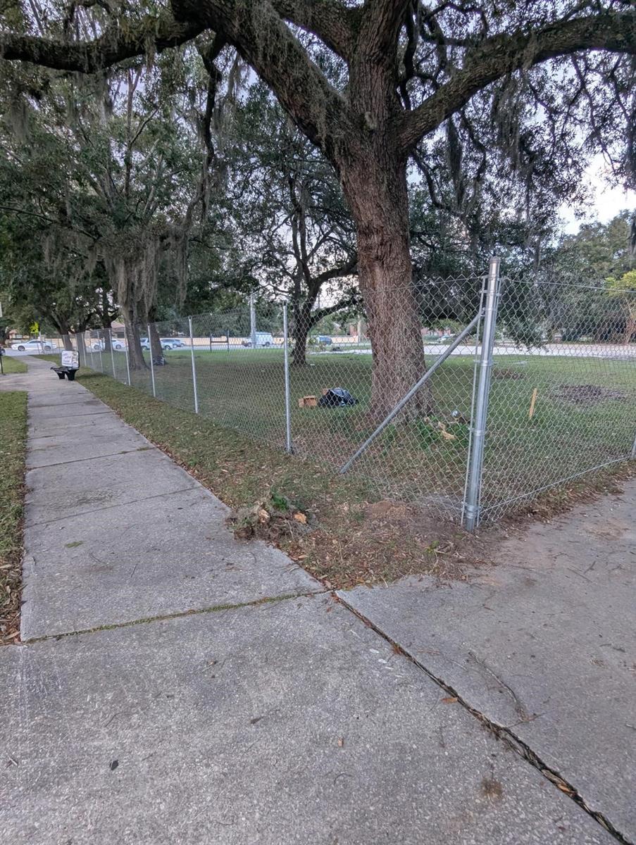 Image 8 of 9 For 4900 Baymeadows Road