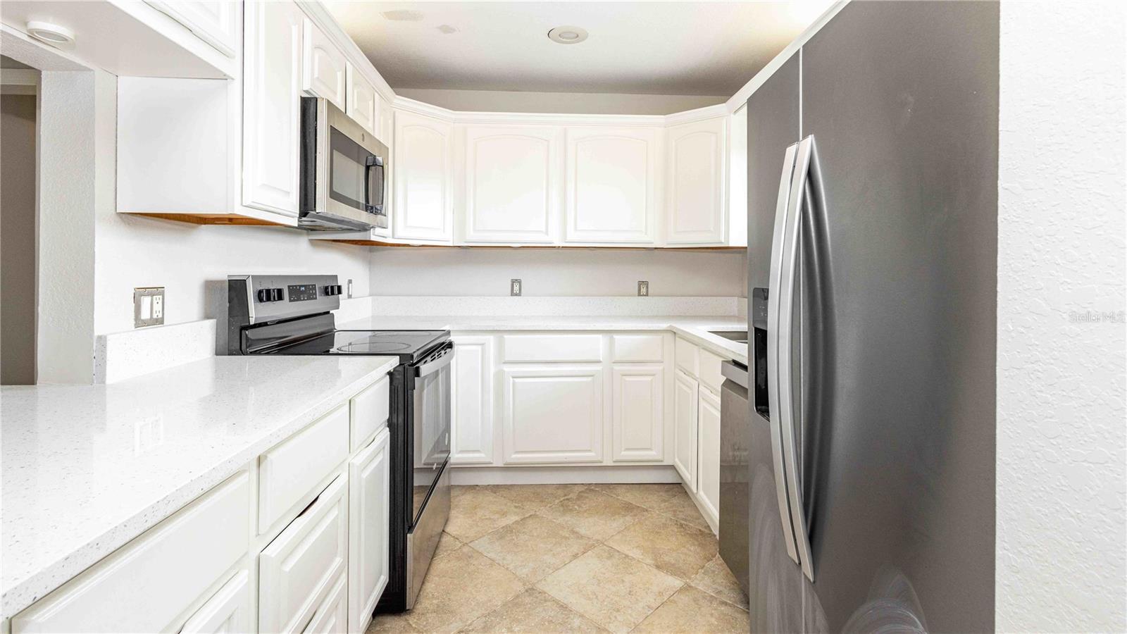 Image 12 of 25 For 5300 Locksley Avenue