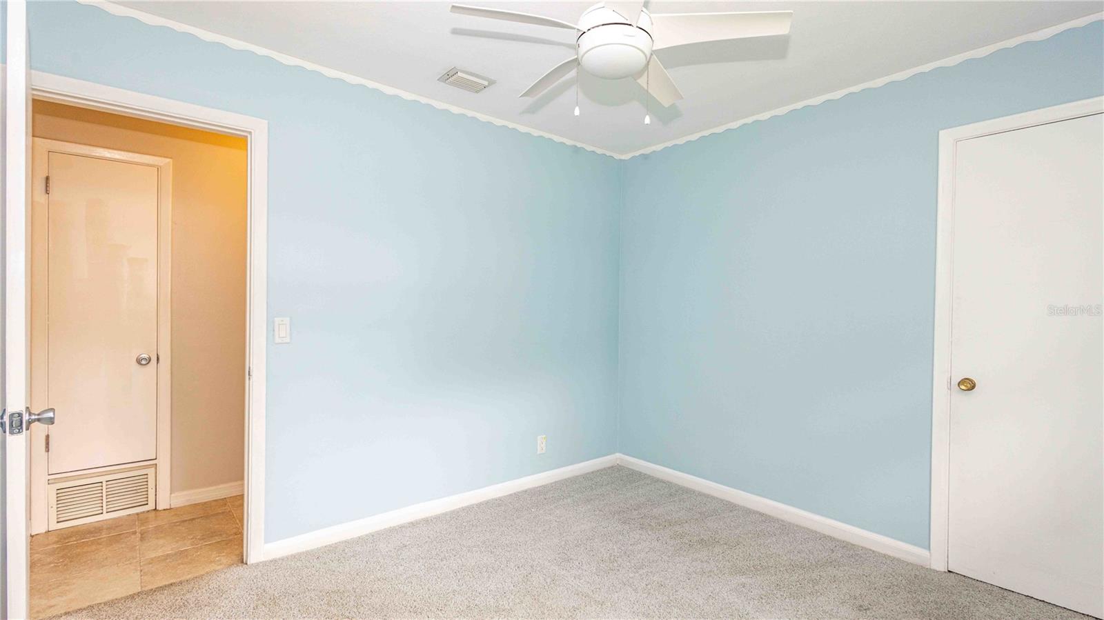 Image 22 of 25 For 5300 Locksley Avenue