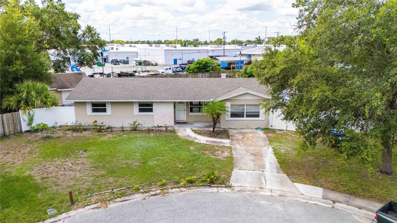 Image 6 of 25 For 5300 Locksley Avenue