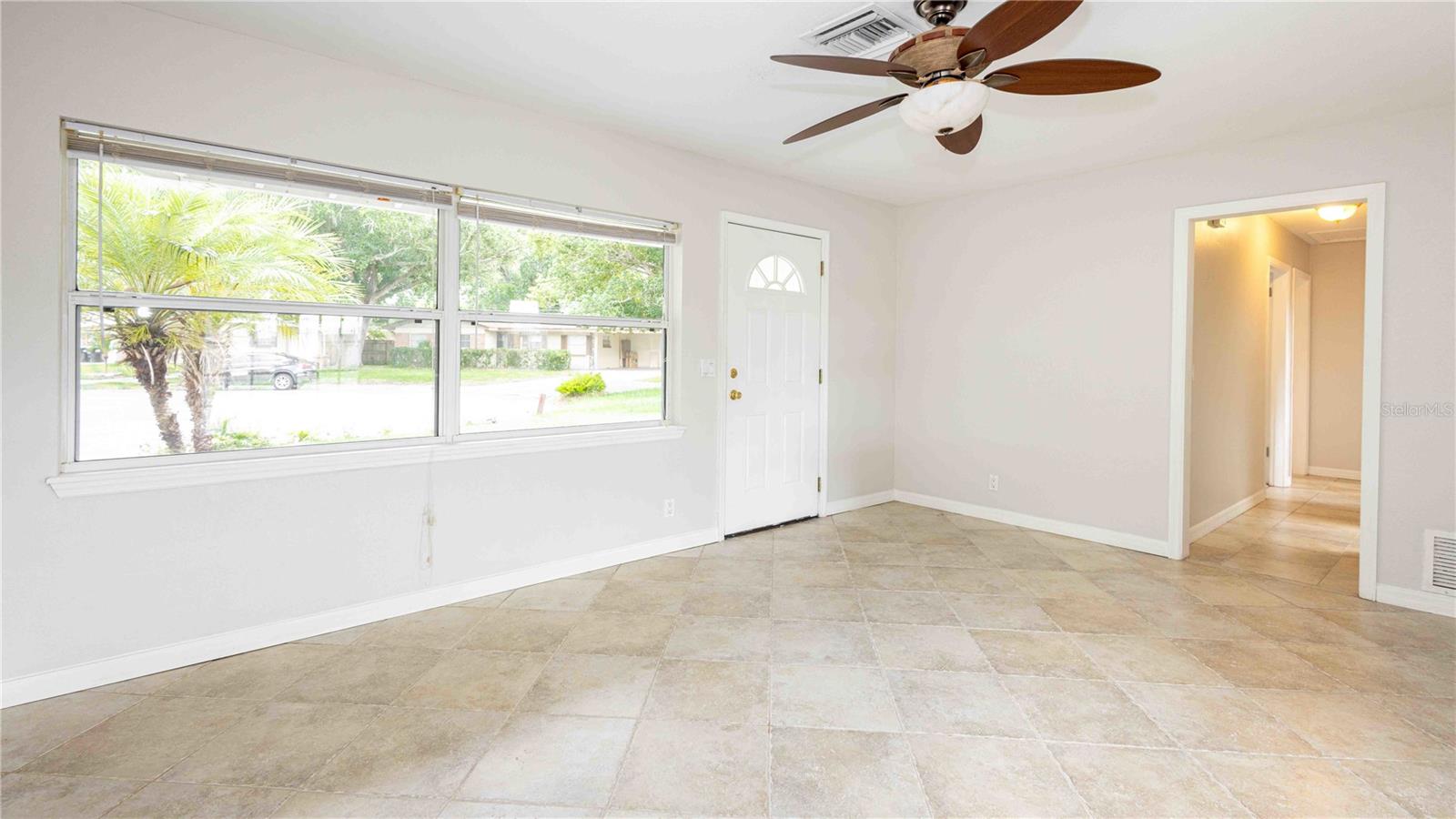 Image 9 of 25 For 5300 Locksley Avenue