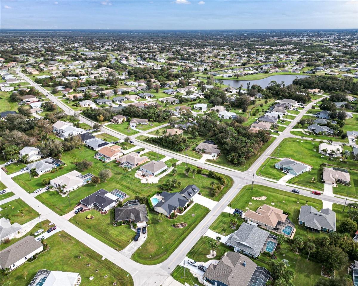 Image 13 of 19 For 25655 Deep Creek Boulevard