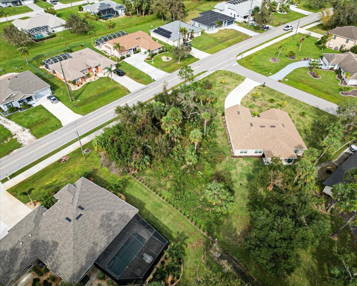 Image 6 of 19 For 25655 Deep Creek Boulevard