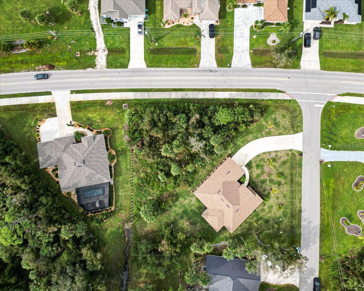 Image 8 of 19 For 25655 Deep Creek Boulevard