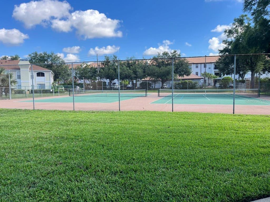 Image 12 of 13 For 3288 Semoran Boulevard 11