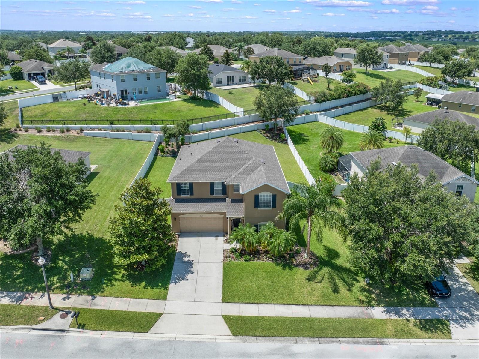 Image 44 of 47 For 352 Giovani Boulevard