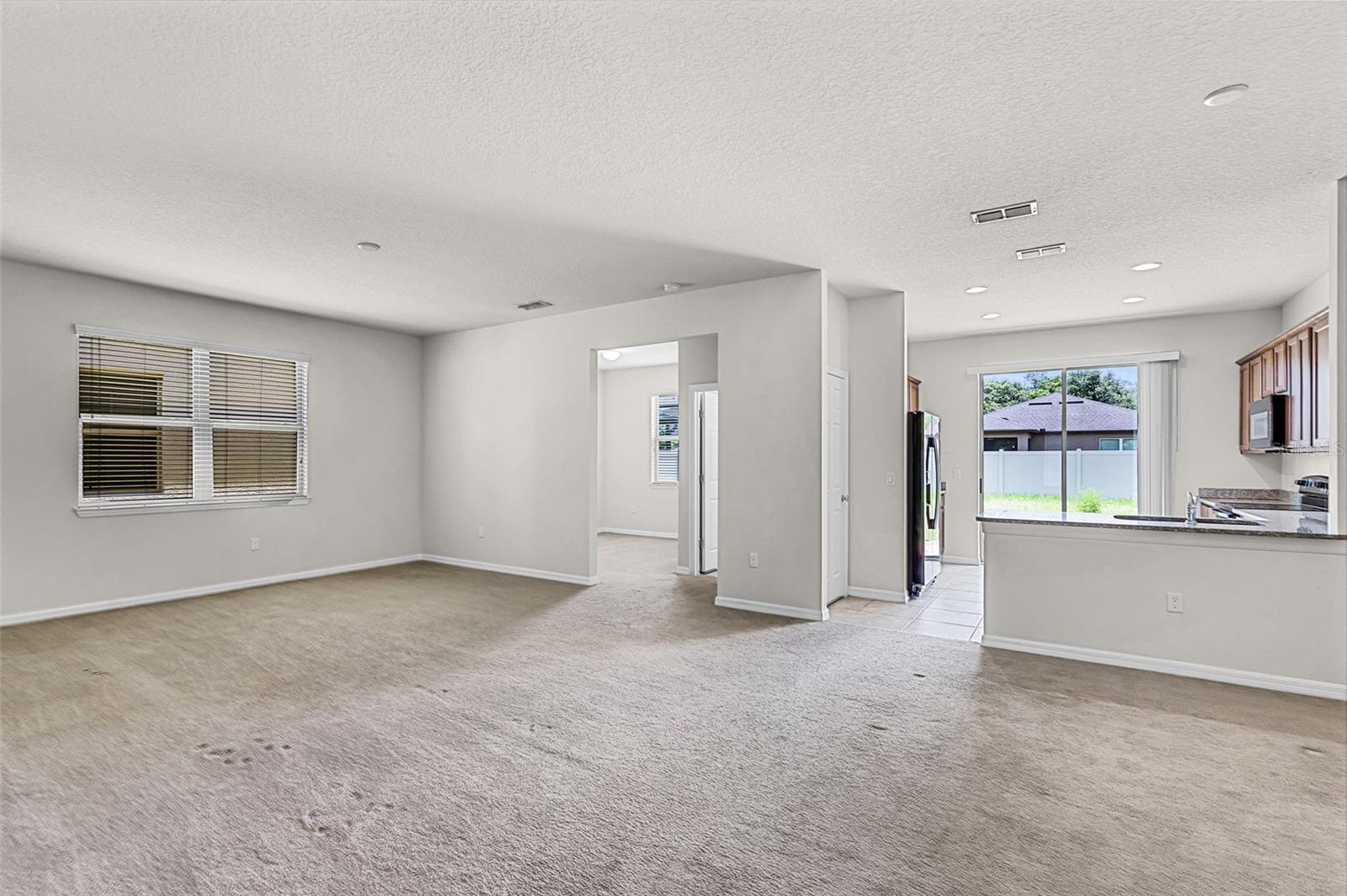 Image 11 of 70 For 251 Domus Lane