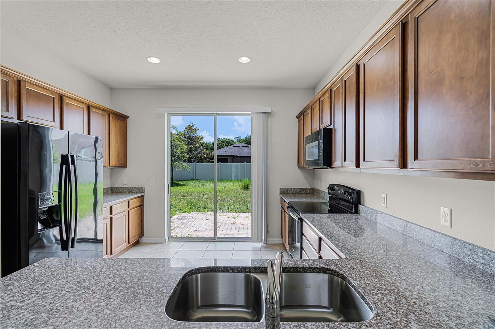 Image 13 of 70 For 251 Domus Lane