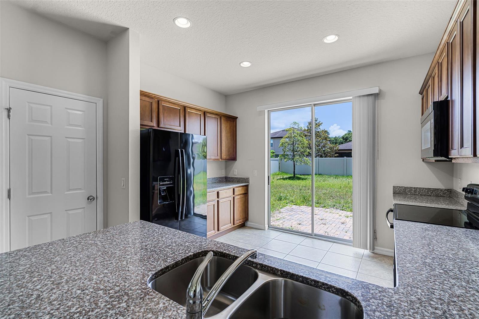 Image 14 of 70 For 251 Domus Lane