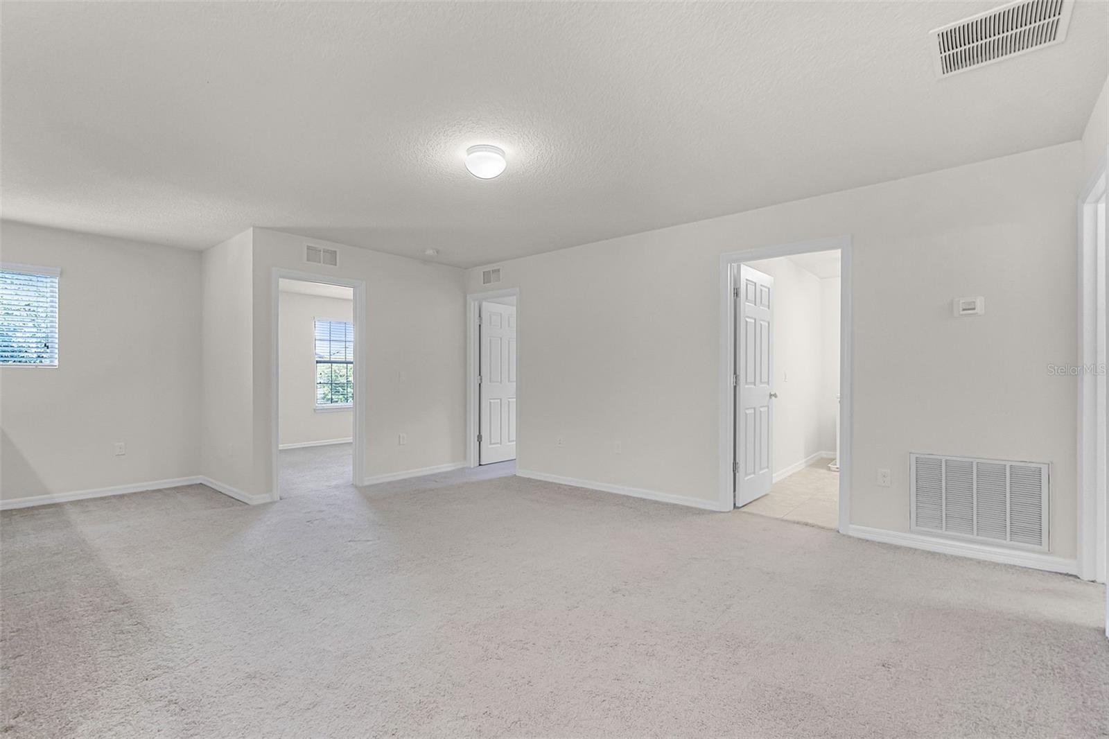 Image 38 of 70 For 251 Domus Lane