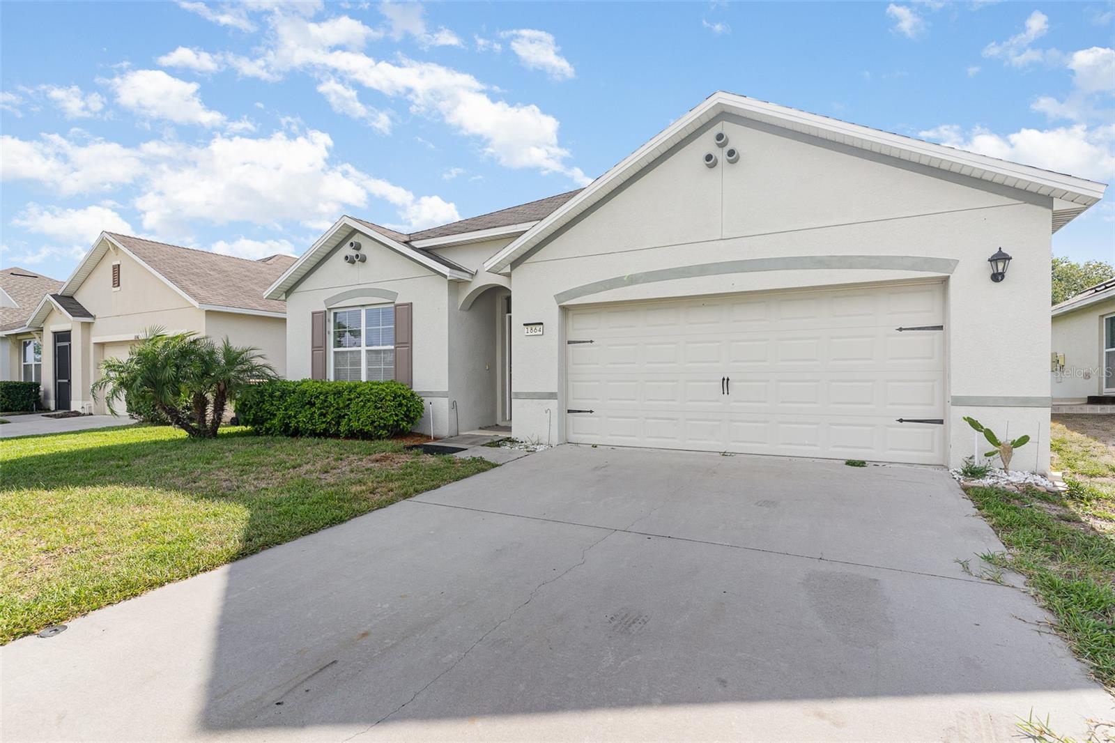 Image 3 of 31 For 1864 Green Dragon Drive