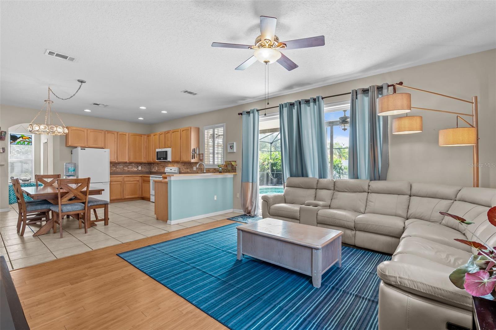 Image 17 of 50 For 2850 Spring Heather Place