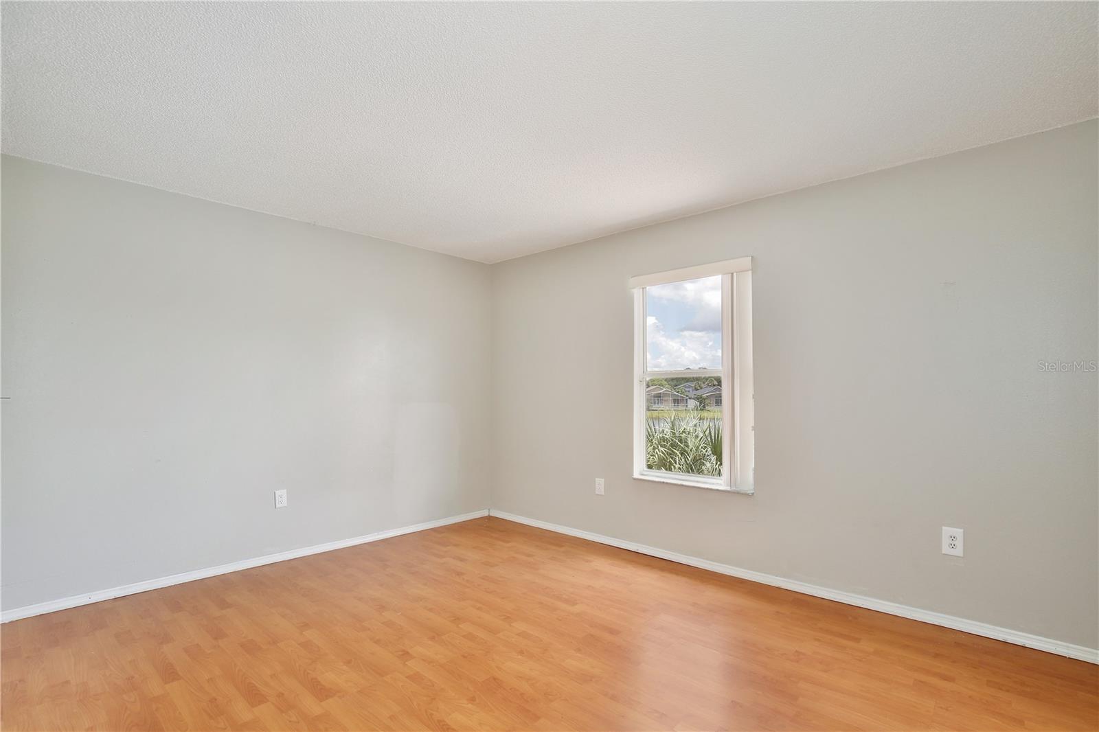 Image 24 of 34 For 14332 Grassy Cove Circle