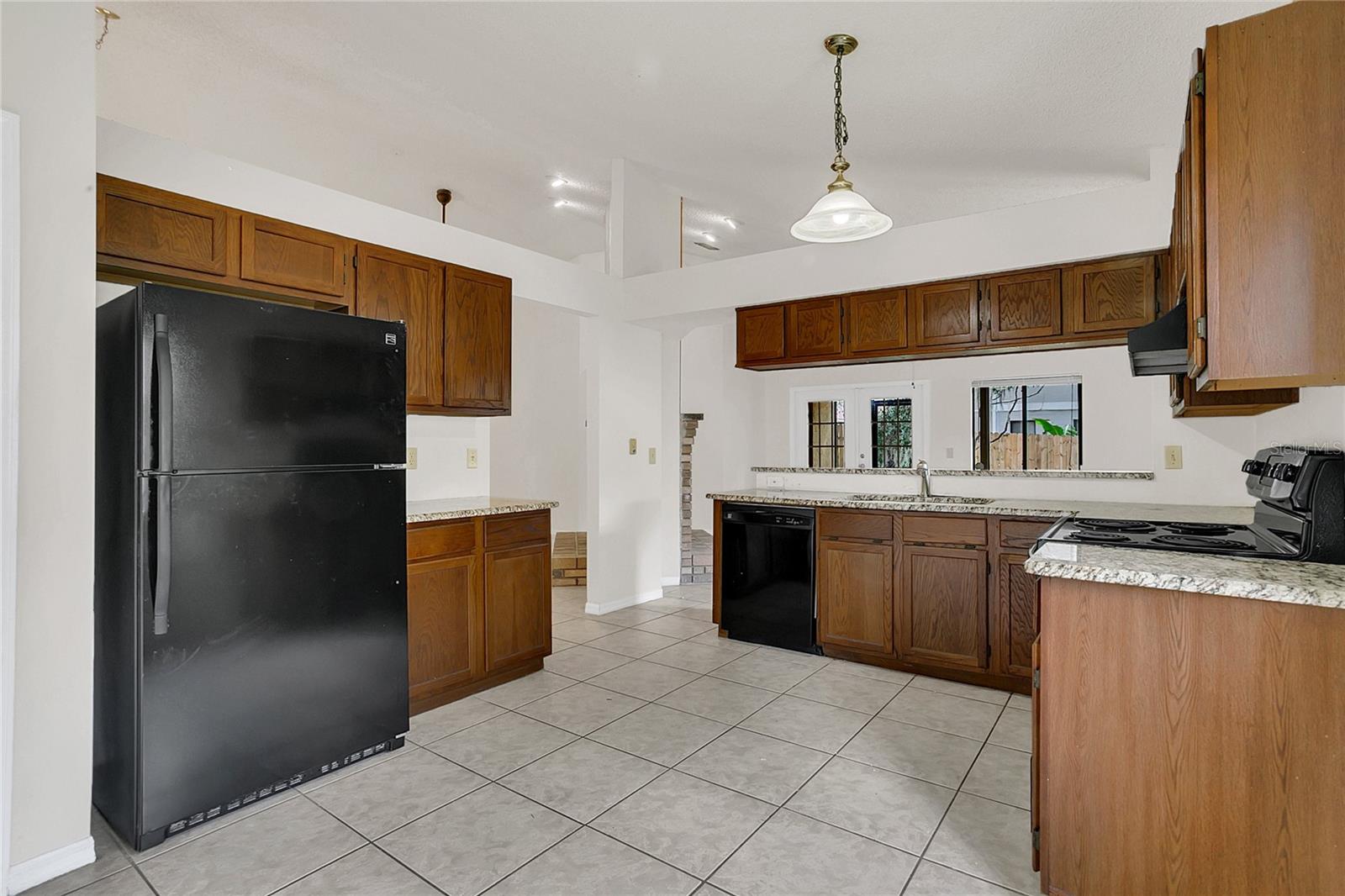 Image 10 of 31 For 1806 Waterbeach Court