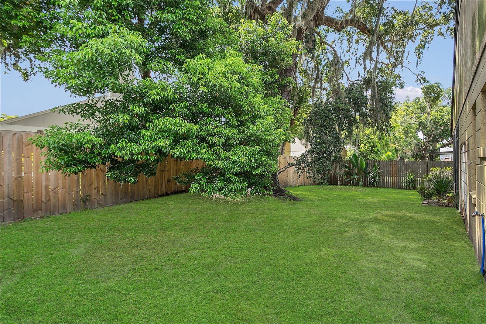 Image 25 of 31 For 1806 Waterbeach Court