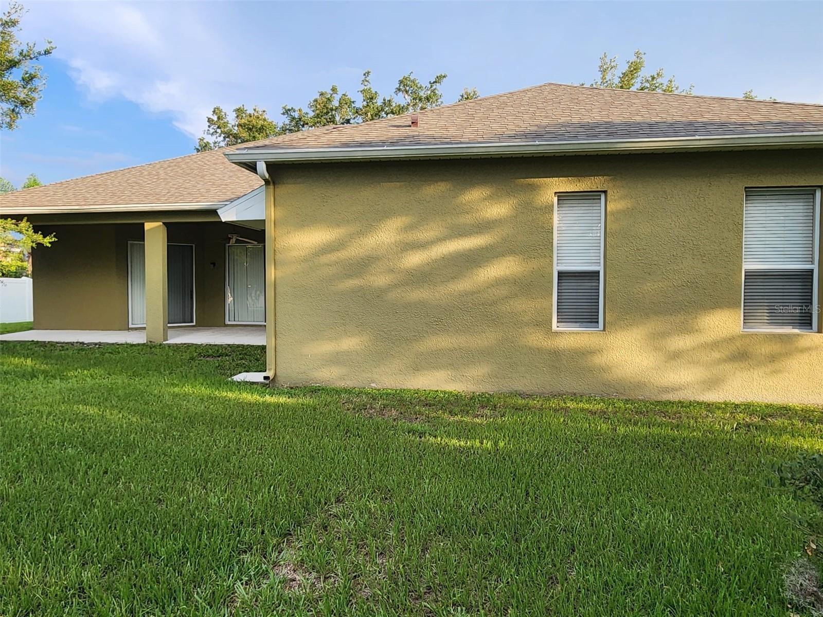 Image 3 of 5 For 4871 Fells Cove Avenue
