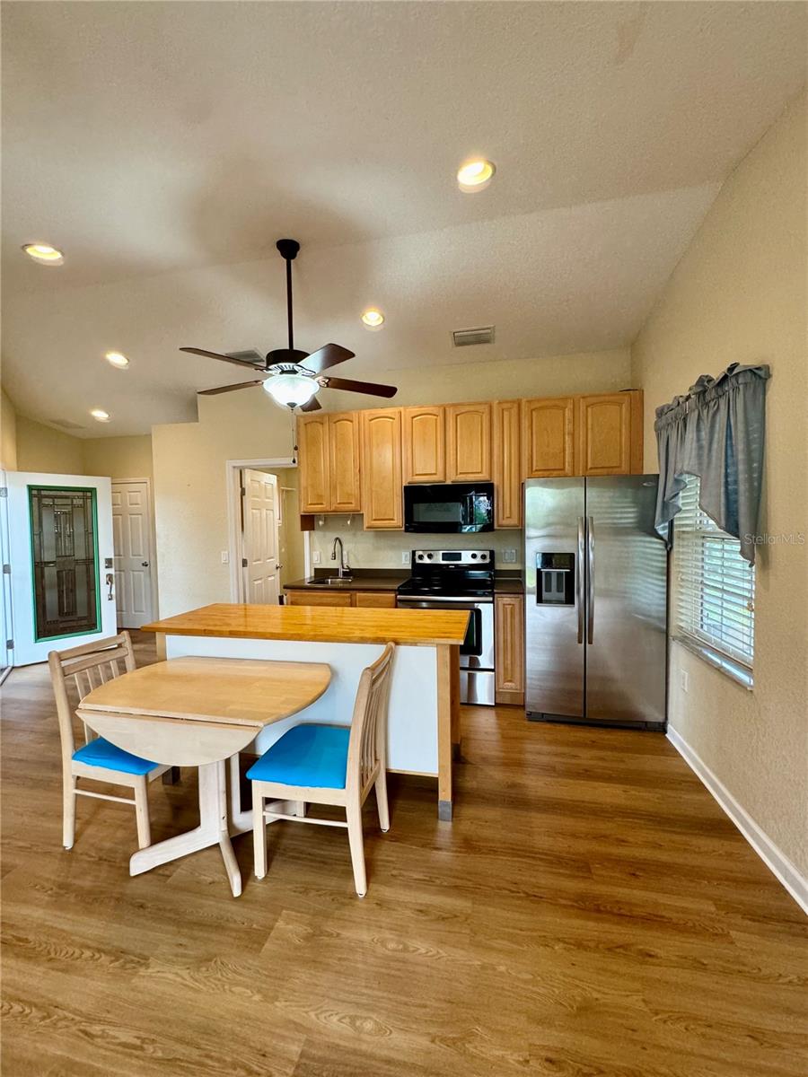 Image 20 of 53 For 1115 Deer Creek Boulevard