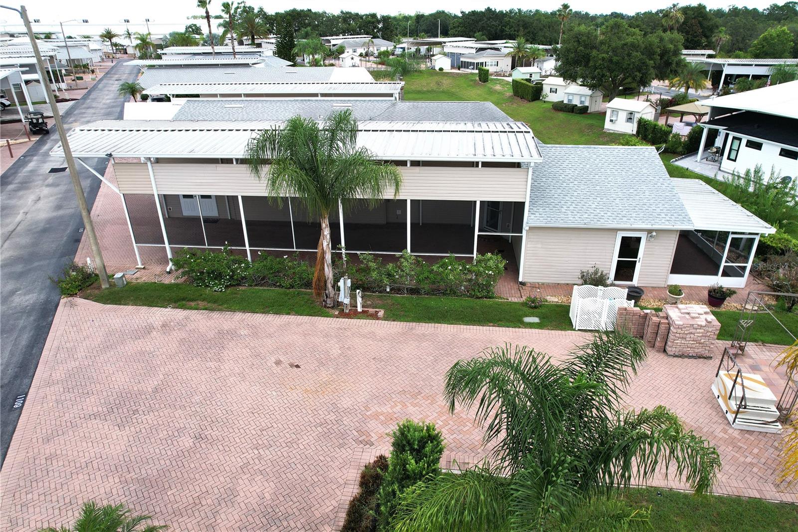 Image 9 of 53 For 1115 Deer Creek Boulevard