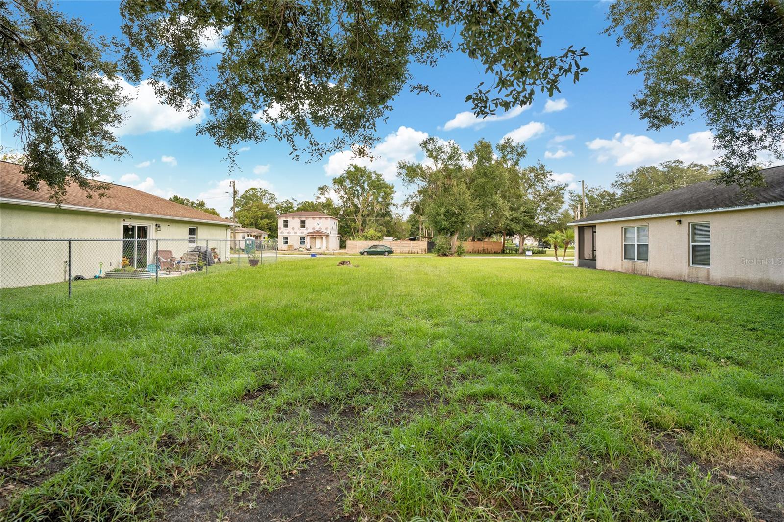 Image 6 of 11 For 1126 Willow Avenue