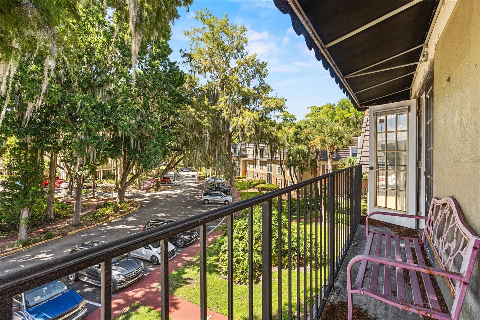 Image 3 of 32 For 3946 Versailles Drive 3946b