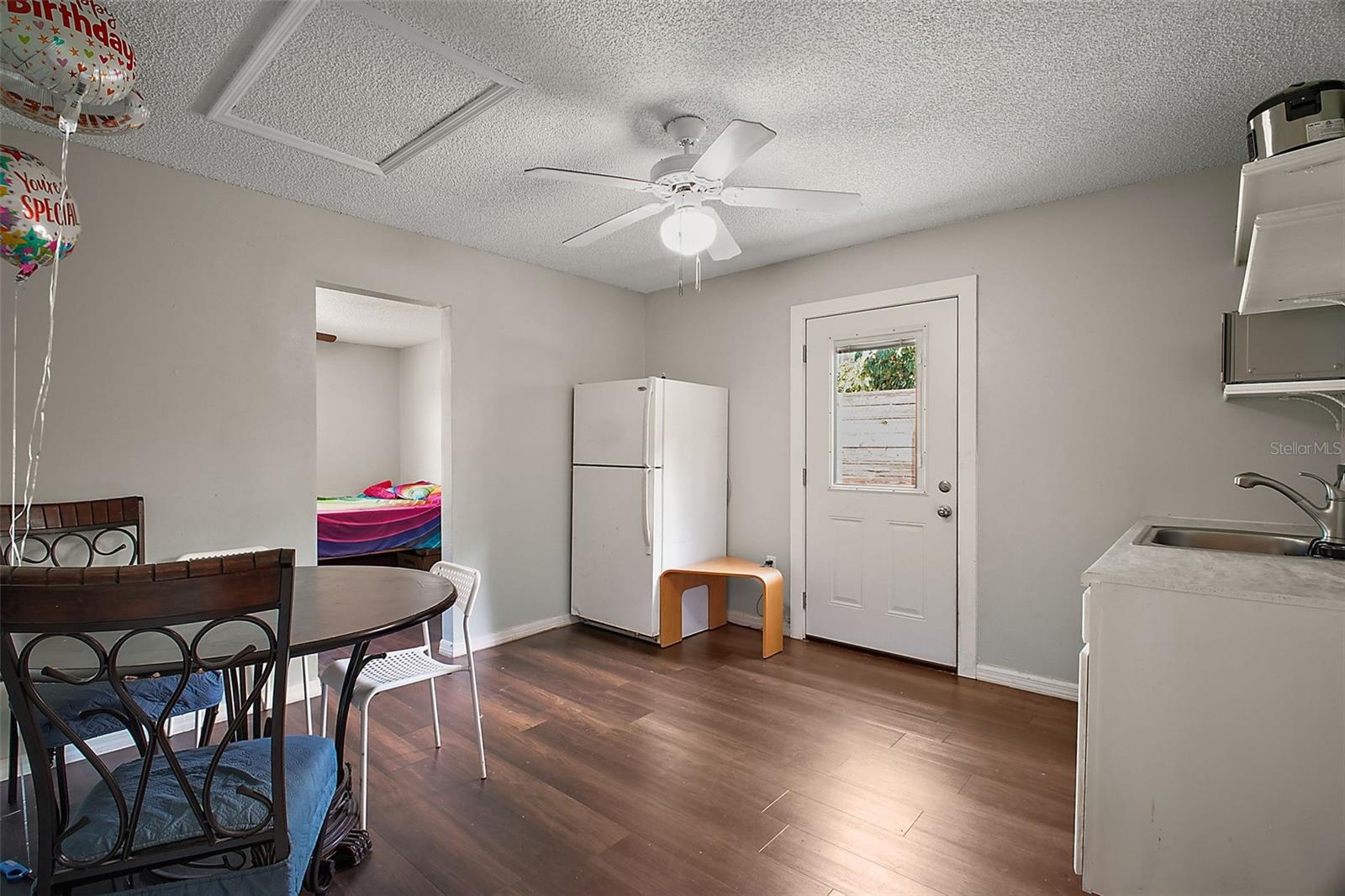Image 14 of 27 For 2945 Bryant Street