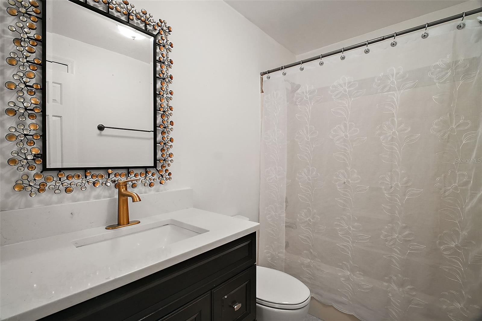 Image 17 of 27 For 2945 Bryant Street