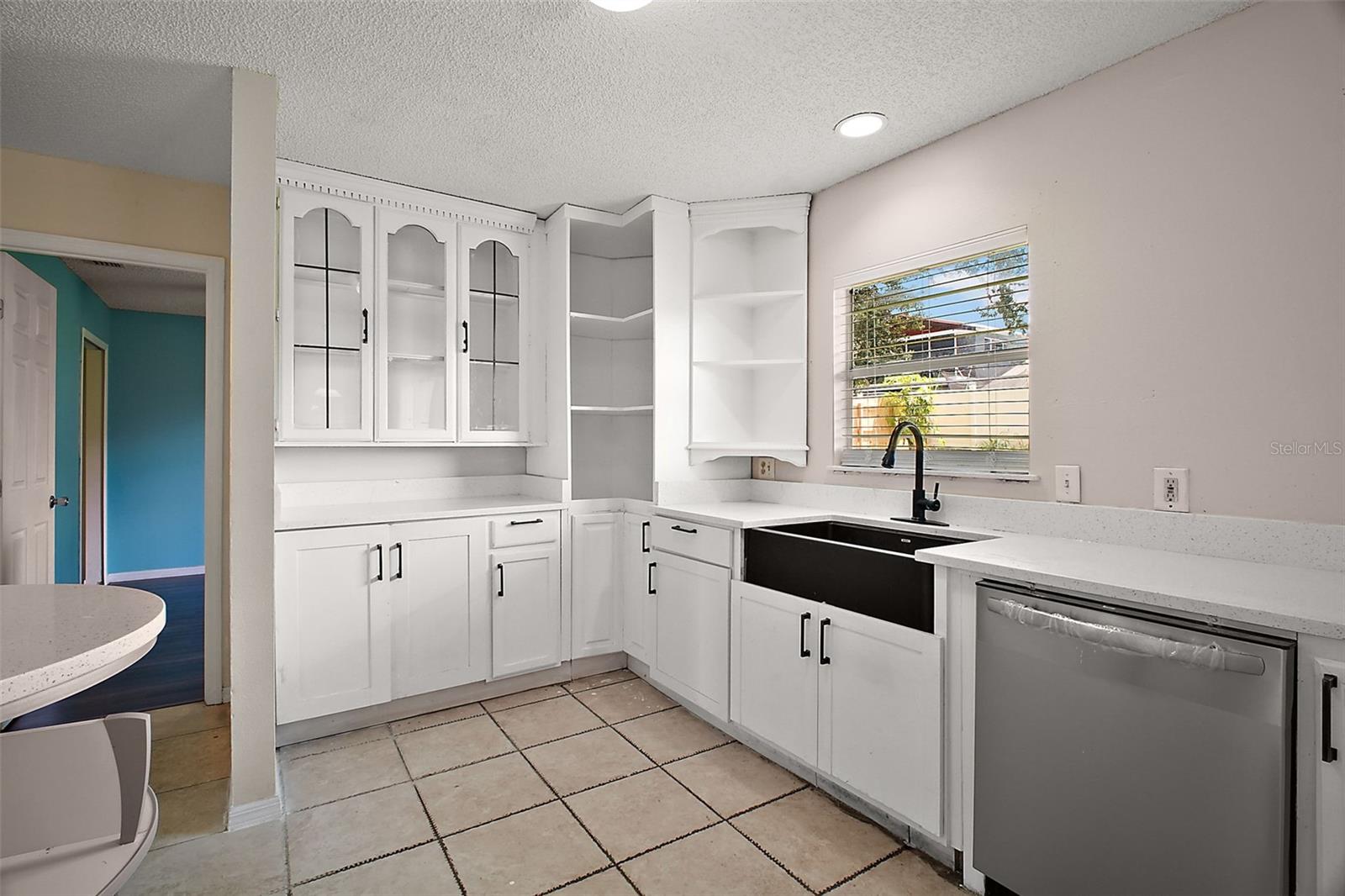 Image 7 of 27 For 2945 Bryant Street