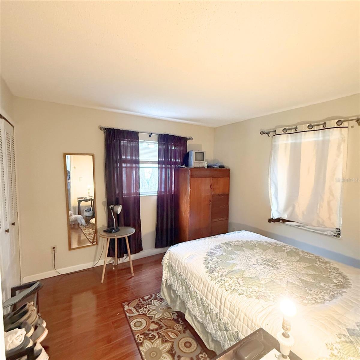 Image 12 of 19 For 1025 Sullivan Street