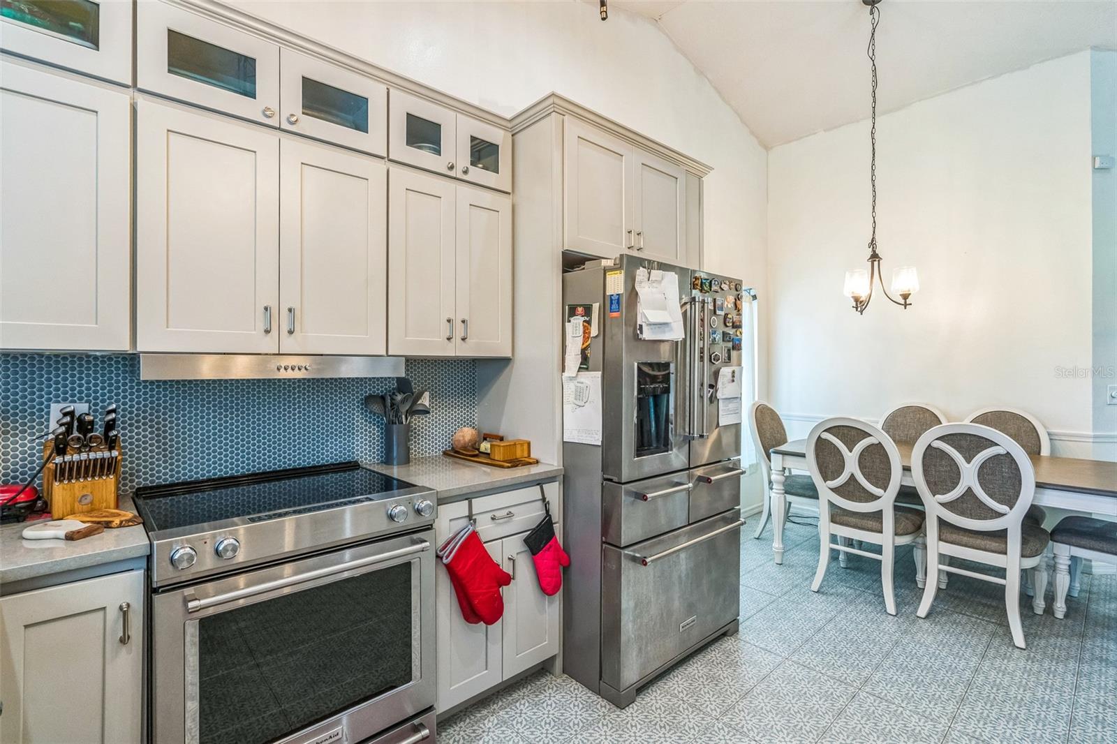 Image 13 of 36 For 1403 Ventana Drive