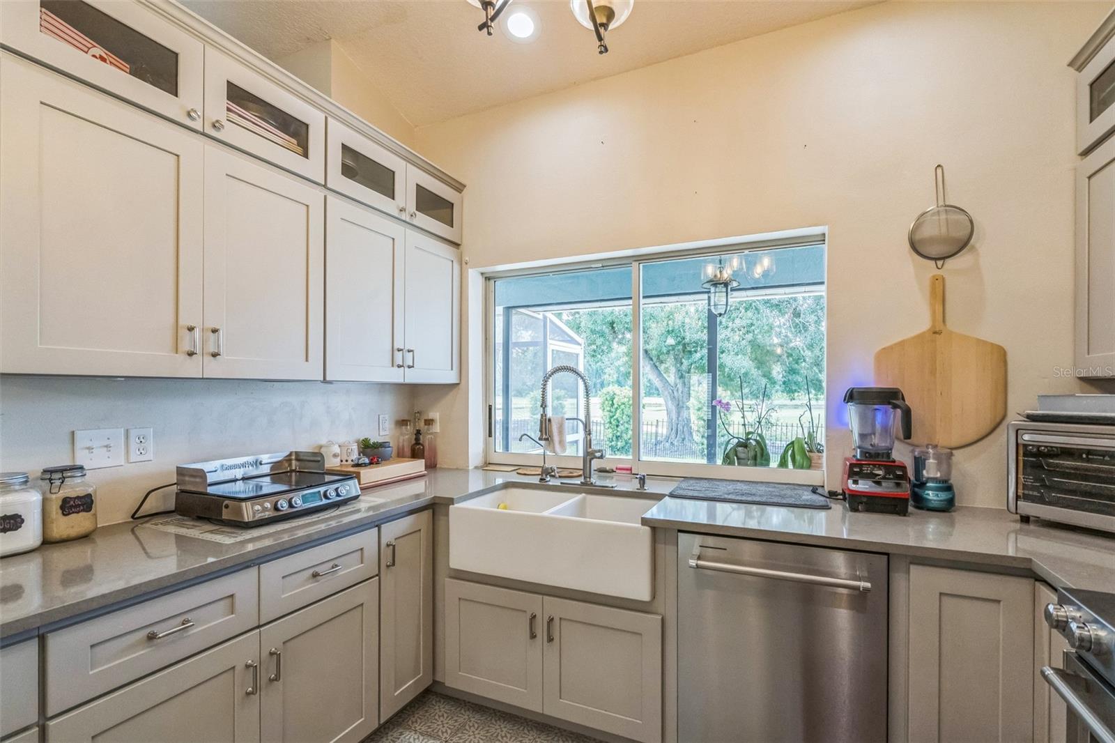 Image 15 of 36 For 1403 Ventana Drive