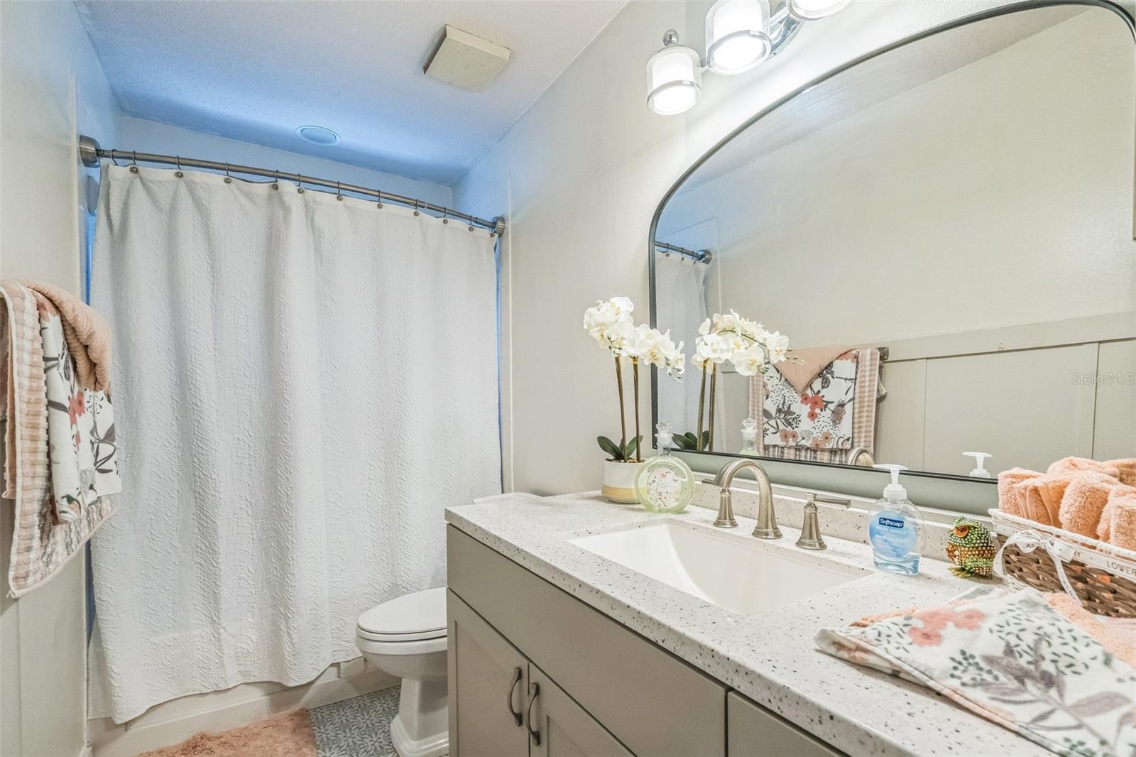Image 20 of 36 For 1403 Ventana Drive