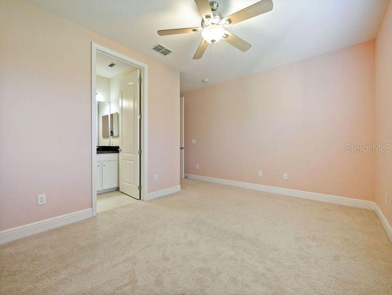 Image 25 of 46 For 10653 Belfry Circle