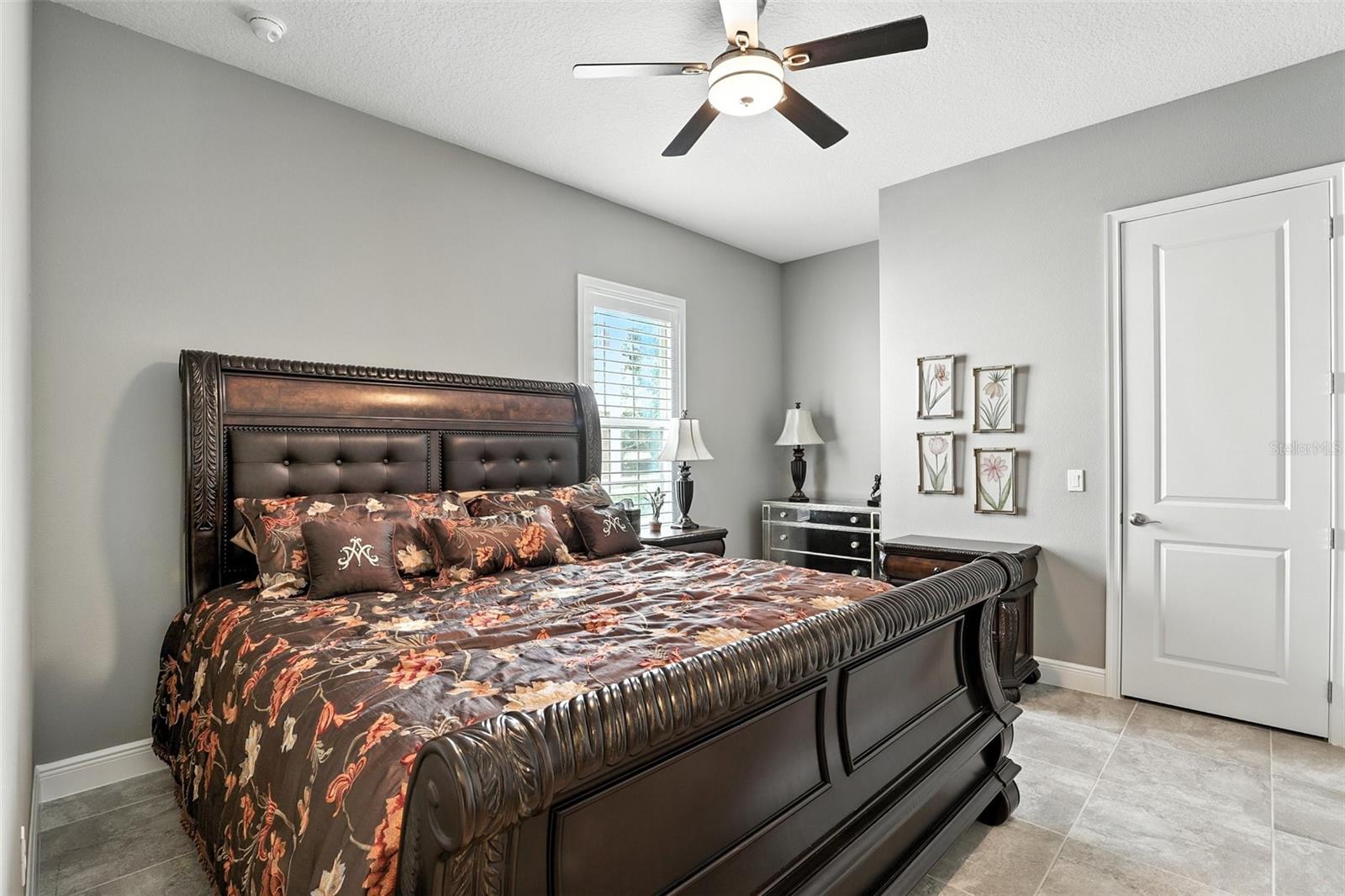 Image 43 of 82 For 3995 Equine Cove