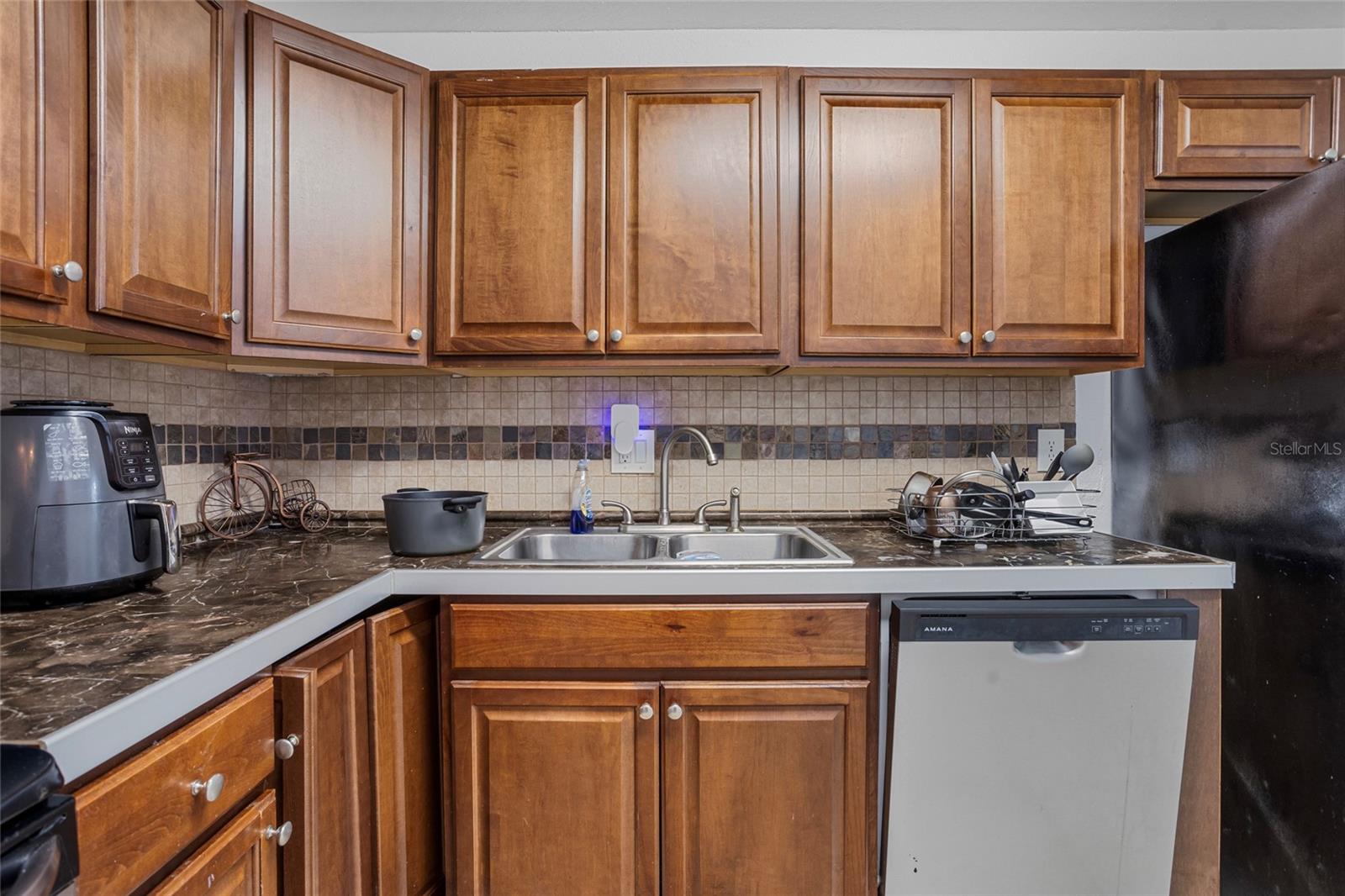 Image 6 of 32 For 3997 Versailles Drive 3997f