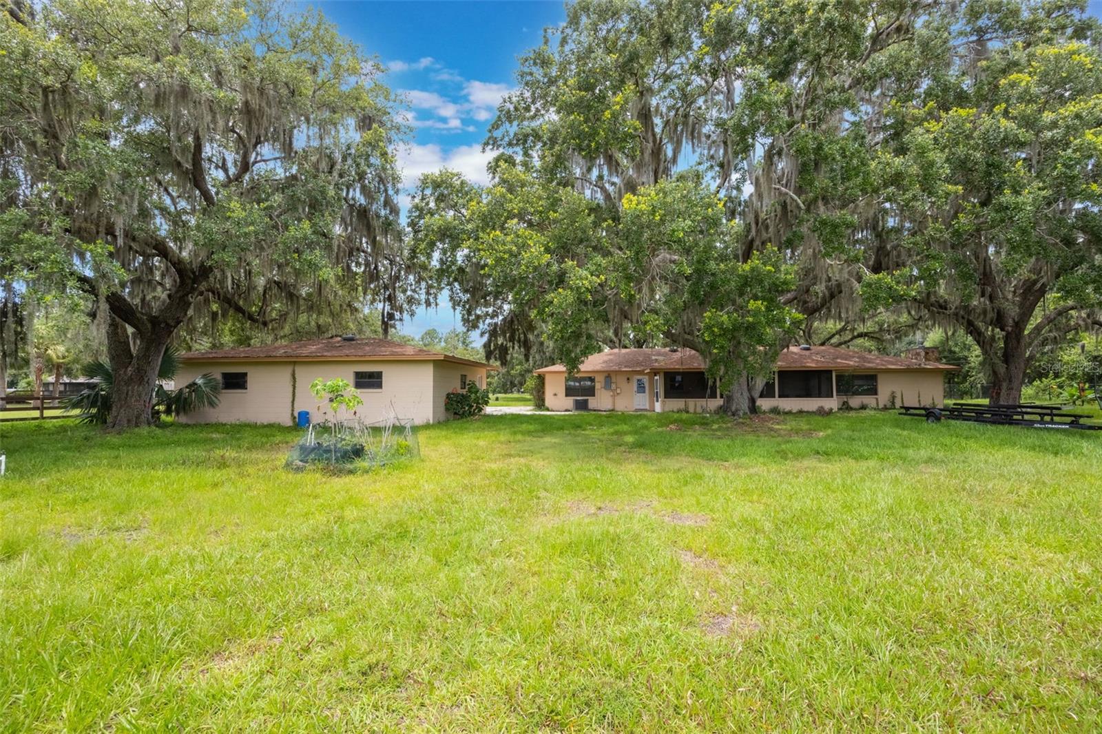 Image 4 of 20 For 13517 Kirby Smith Road
