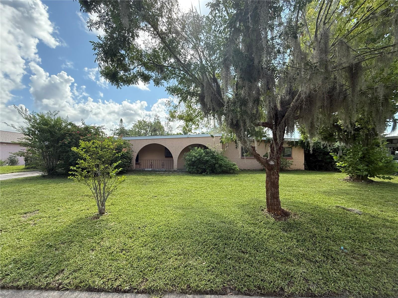 Details for 5527 Sandalwood Drive, ORLANDO, FL 32839