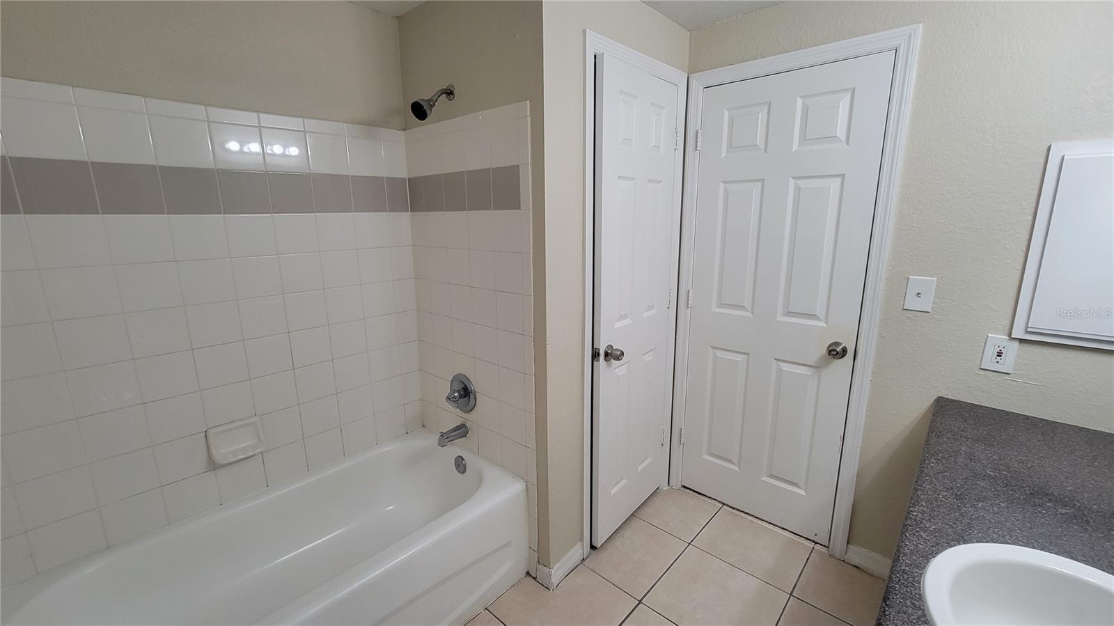 Image 11 of 35 For 3702 Palm Desert Lane 5427