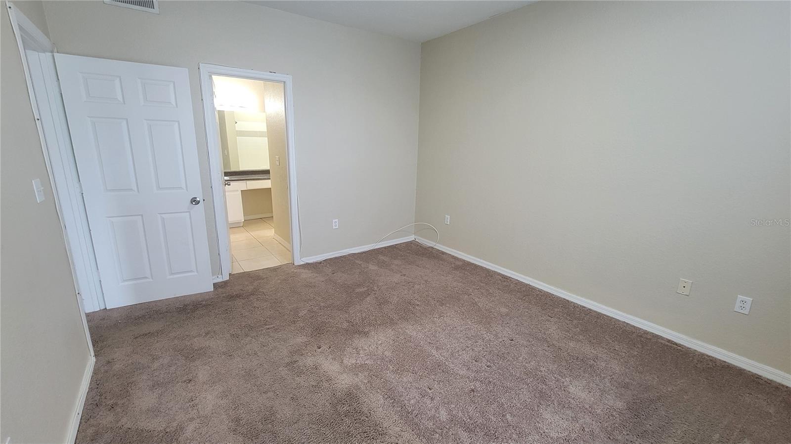 Image 17 of 35 For 3702 Palm Desert Lane 5427