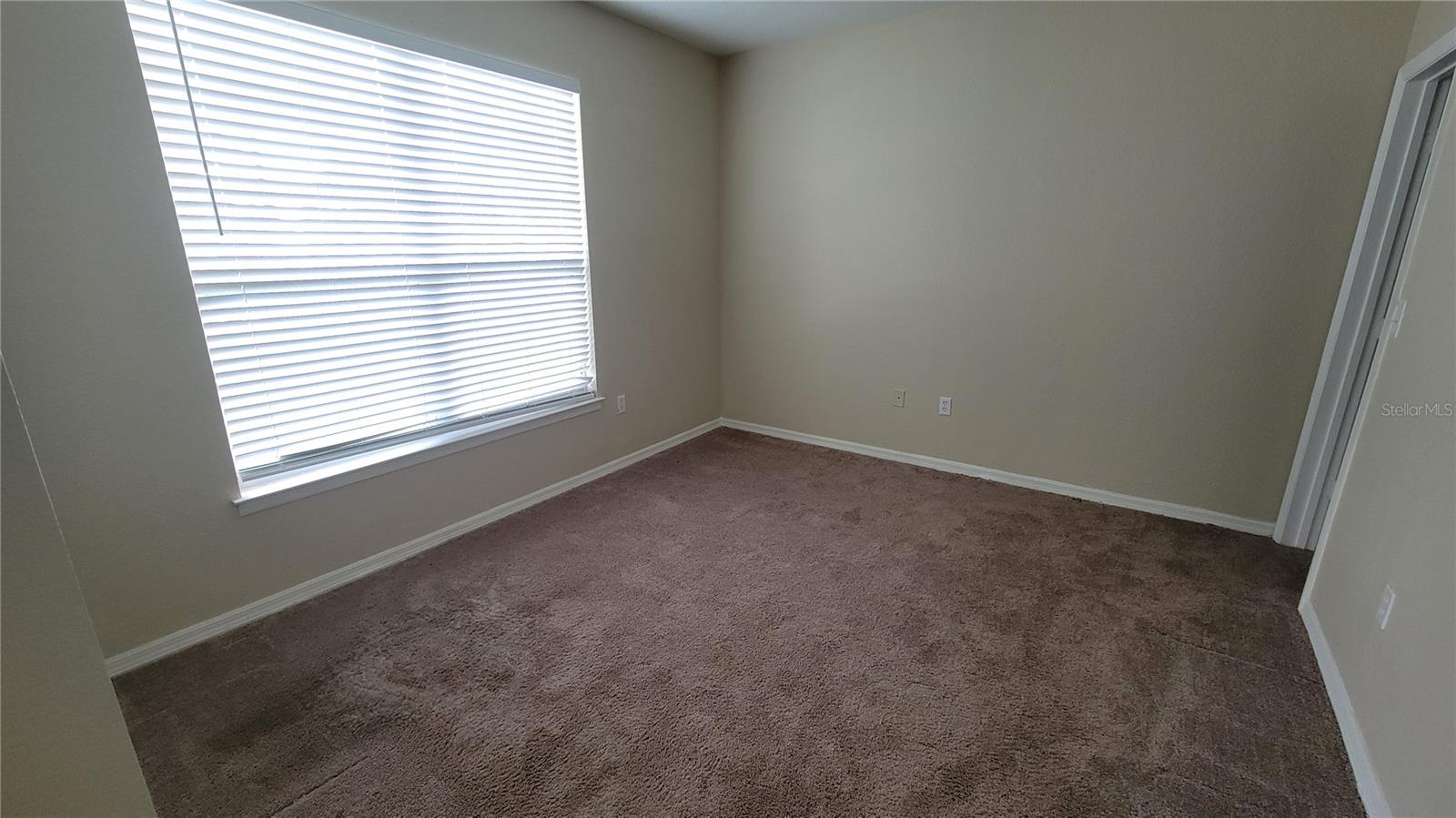 Image 5 of 35 For 3702 Palm Desert Lane 5427