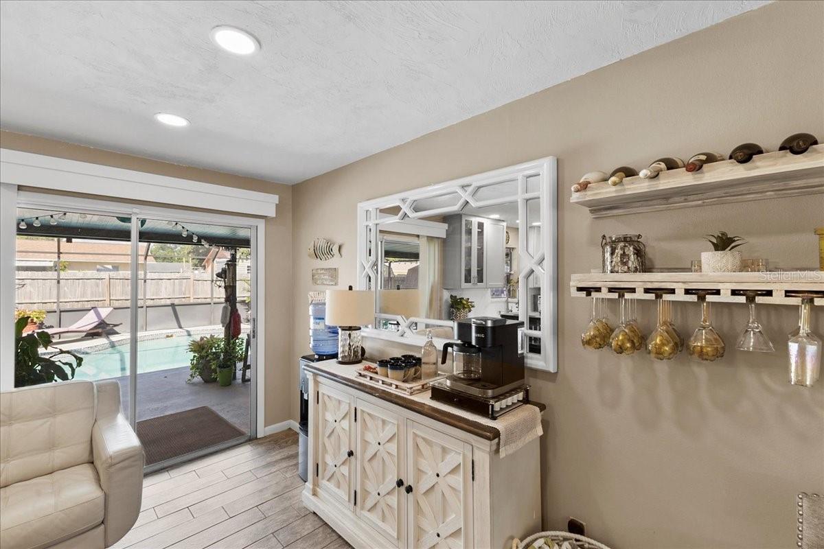 Image 16 of 62 For 2356 Date Palm Drive