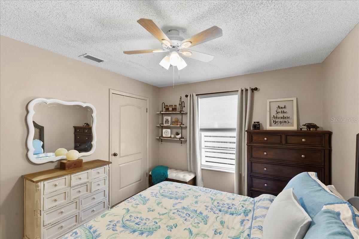 Image 30 of 62 For 2356 Date Palm Drive